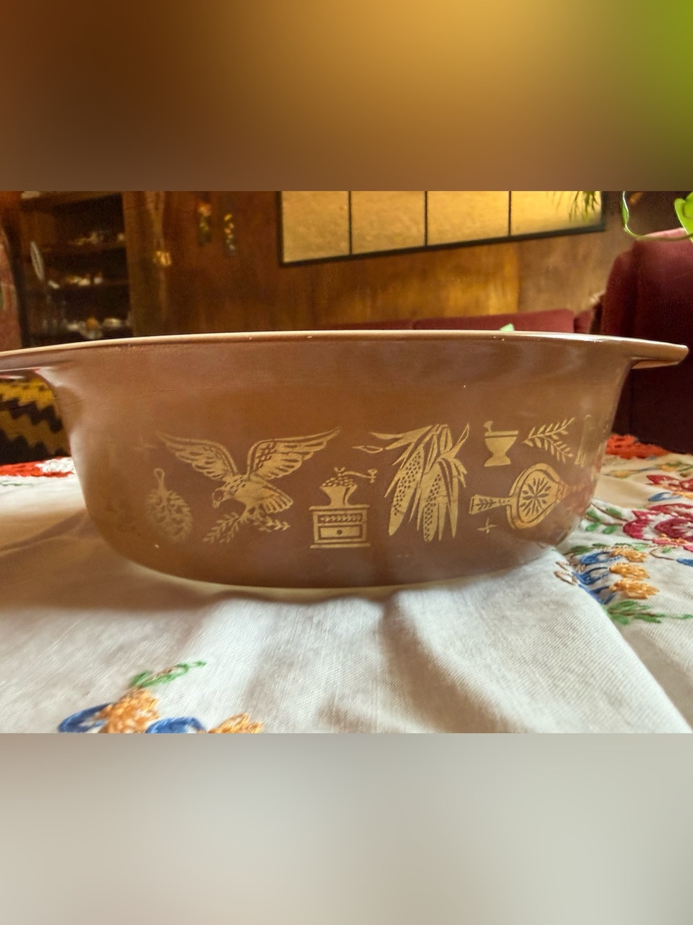 Vintage Pyrex 043 Early American 1.5 Qt Casserole Dish No Lid